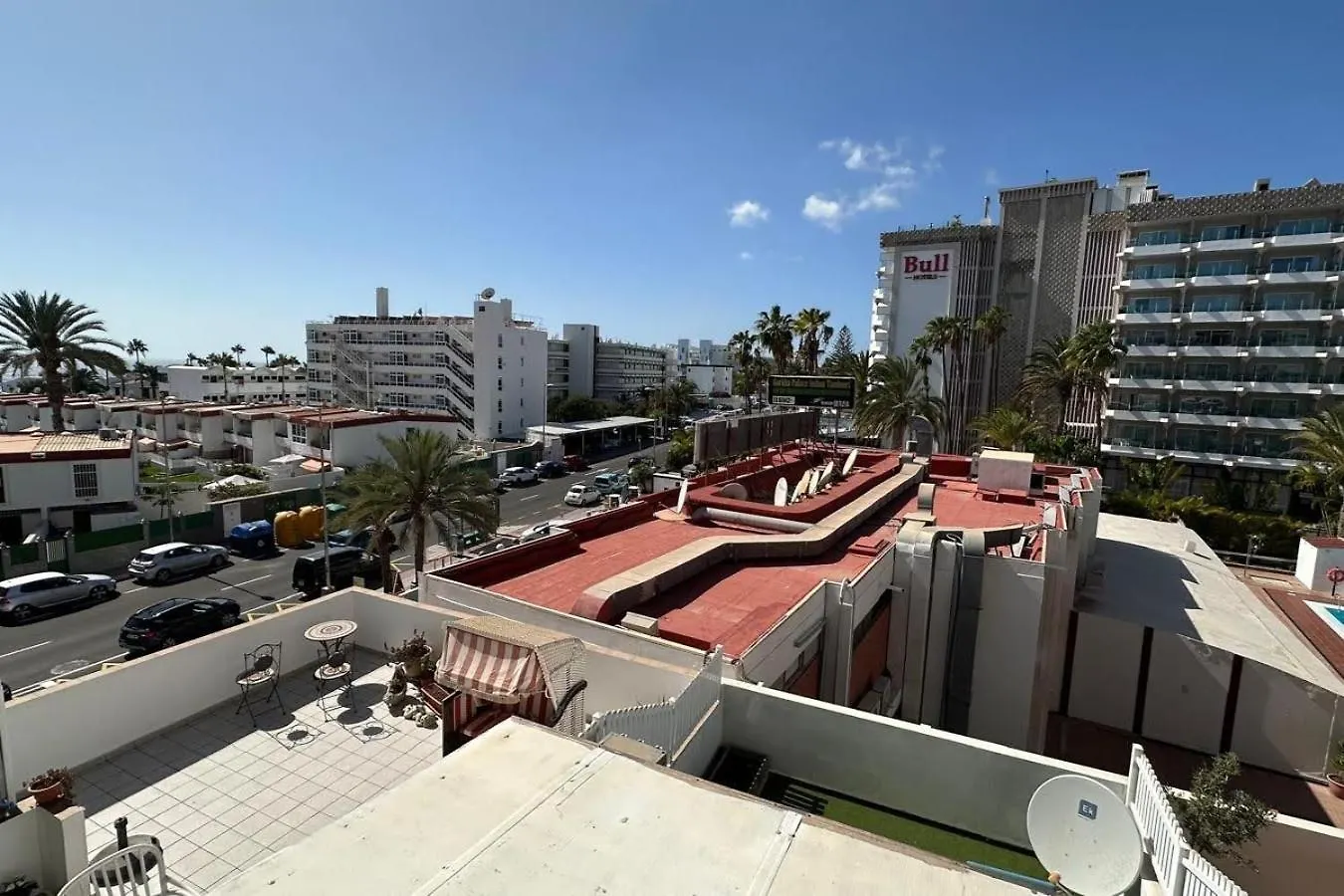 Modernes Apartment Mit 1 Schlafzimmer Und Balkon Im Herzen Von Playa Del Ingles, Gran Canaria