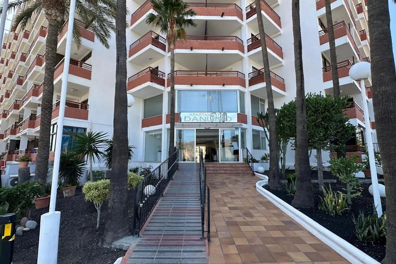 Modernes Apartment Mit 1 Schlafzimmer Und Balkon Im Herzen Von Playa Del Ingles, Gran Canaria Spain