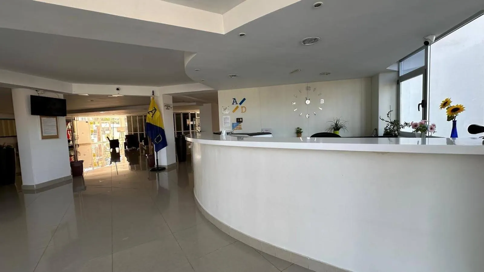 Modernes Apartment Mit 1 Schlafzimmer Und Balkon Im Herzen Von Playa Del Ingles, Gran Canaria Spain